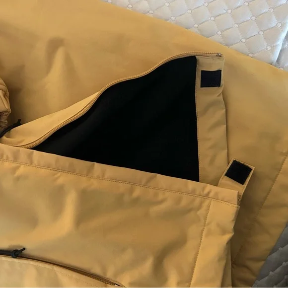 Men’s Carhartt WIP - Size Medium Nimbus Jacket - Picture 3 of 4